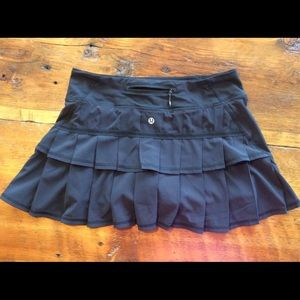 Lululemon pace skirt